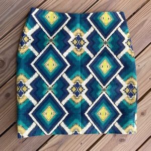 Ann Taylor Blue Green geometric  Print Pencil Skirt, 6